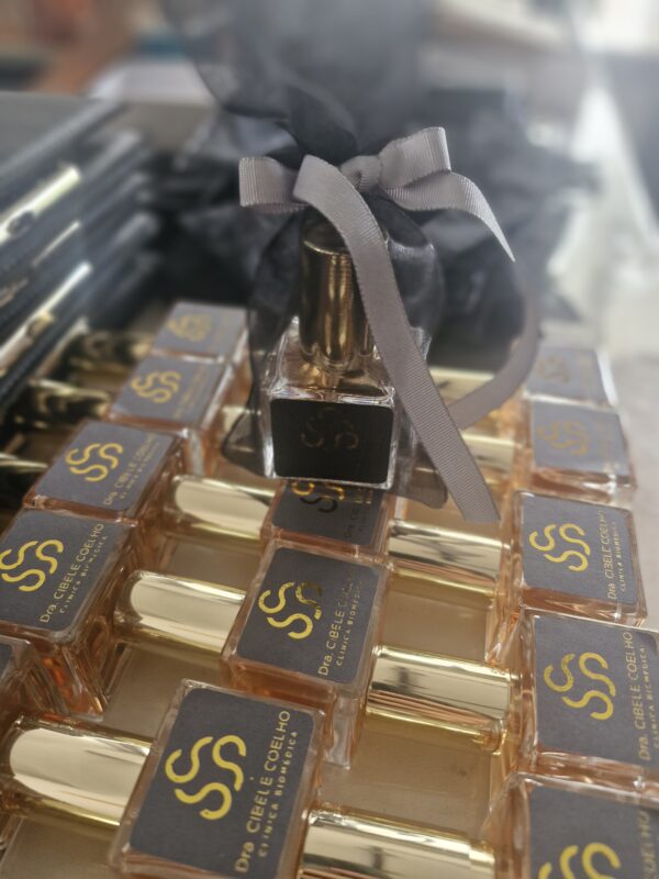 Dra. Cibele Coelho Clínica Biomedica