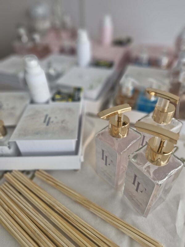 Bandeja Lavabo Feminina _ creme de mãos