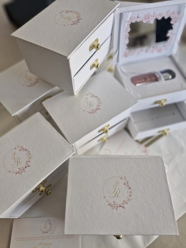 Caixa _ Convite_15 anos_2